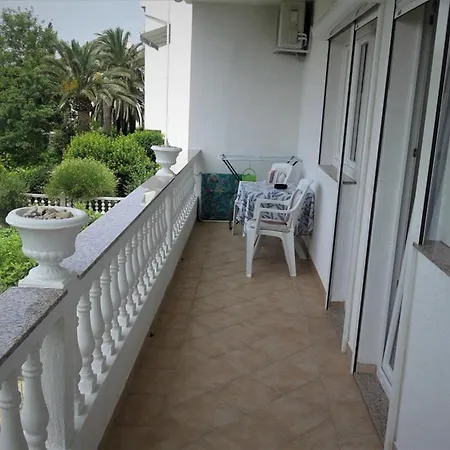 Apartment Tina 6p *